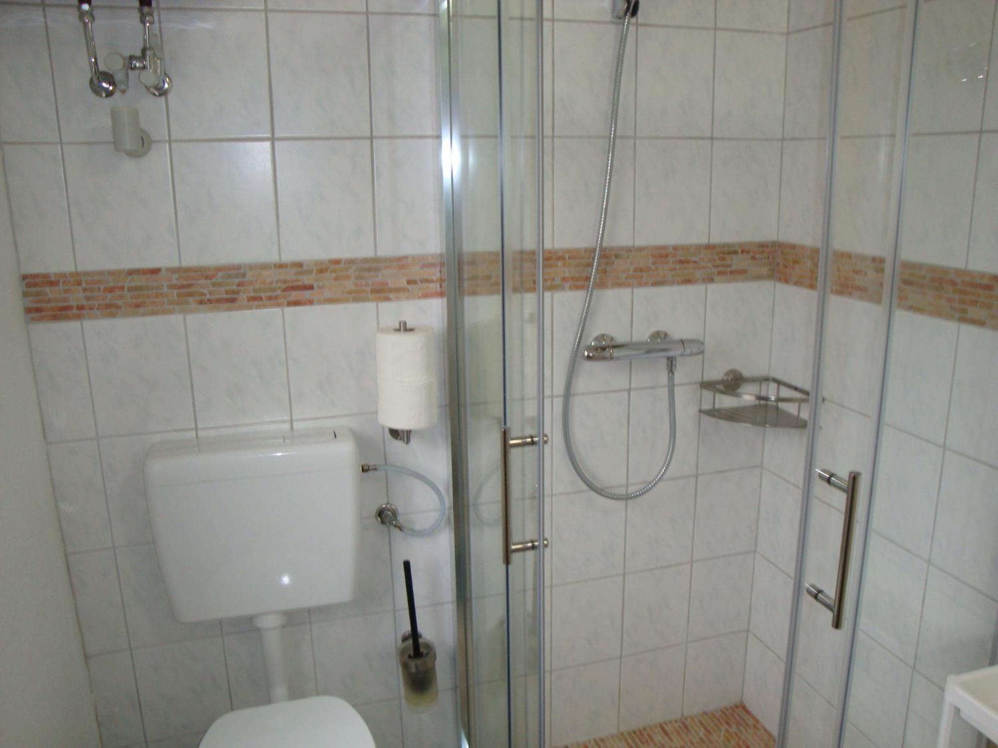 Cenet 1 Zimmer Apartment Зинделфинген Екстериор снимка